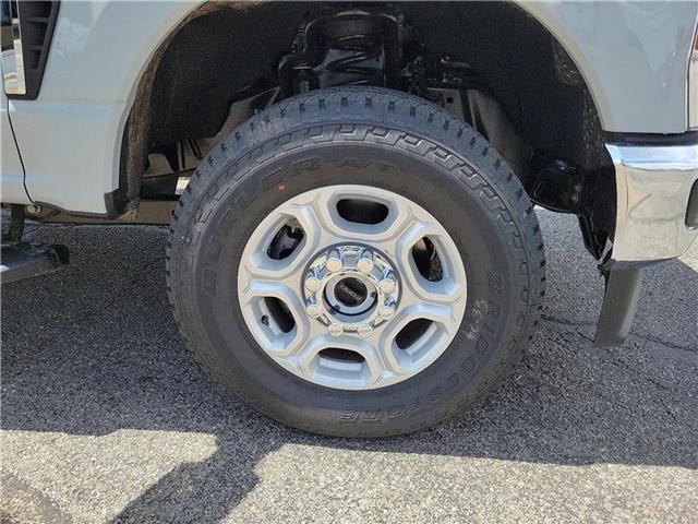 new 2025 Ford F-250 car, priced at $73,085