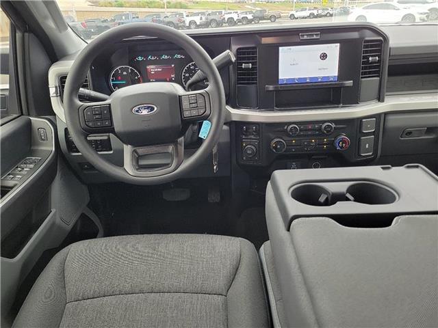 new 2025 Ford F-250 car, priced at $73,475