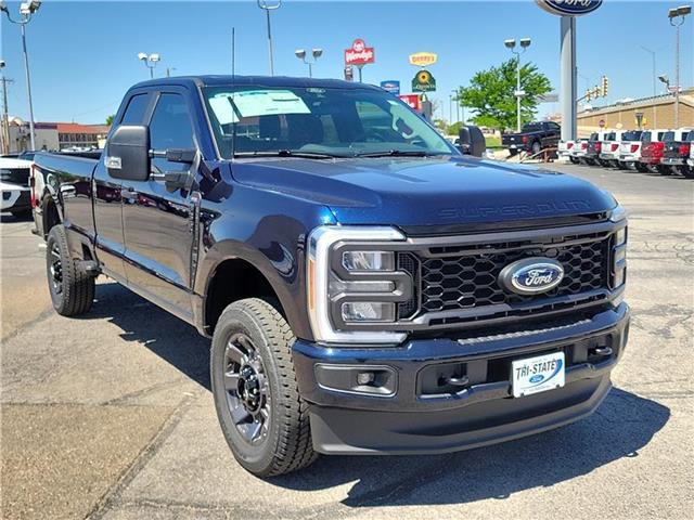 new 2025 Ford F-350 car, priced at $67,015