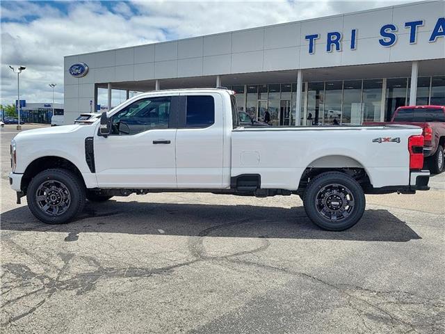 new 2025 Ford F-350 car, priced at $64,845