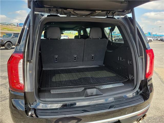used 2023 GMC Yukon XL car, priced at $74,999