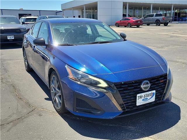 used 2023 Nissan Altima car, priced at $29,900