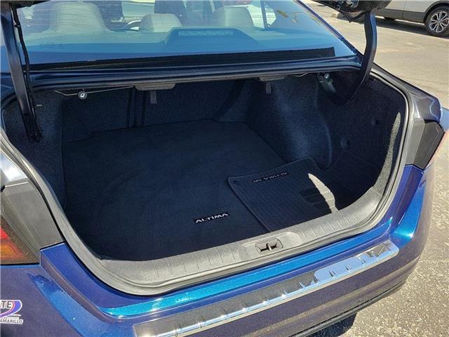 used 2023 Nissan Altima car, priced at $29,900