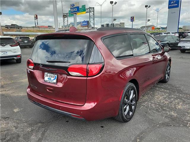 used 2020 Chrysler Pacifica car, priced at $22,525