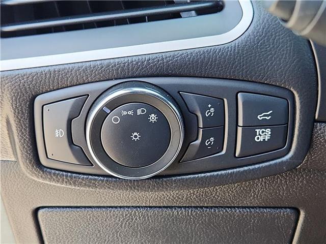 used 2022 Ford Edge car, priced at $29,999