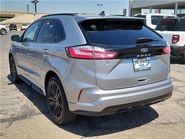 used 2022 Ford Edge car, priced at $29,999