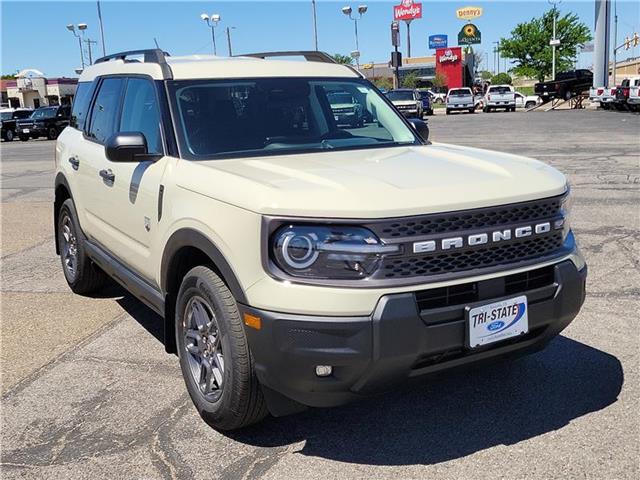 new 2025 Ford Bronco Sport car, priced at $36,085