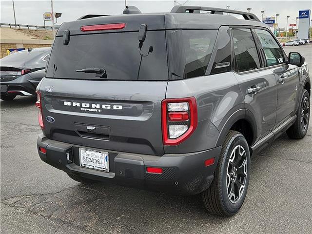 new 2025 Ford Bronco Sport car, priced at $41,275