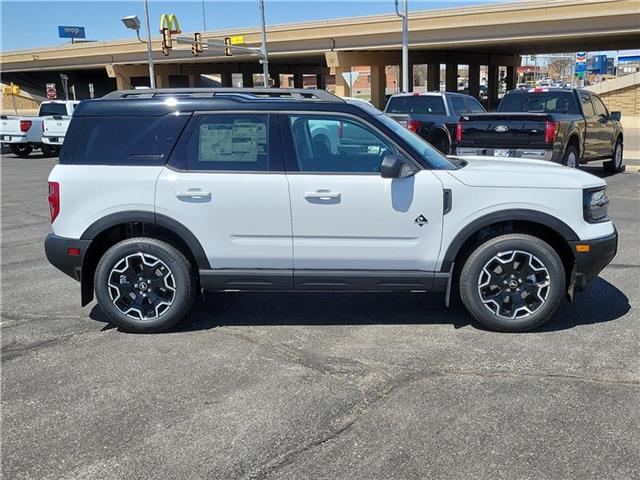 new 2025 Ford Bronco Sport car, priced at $39,595
