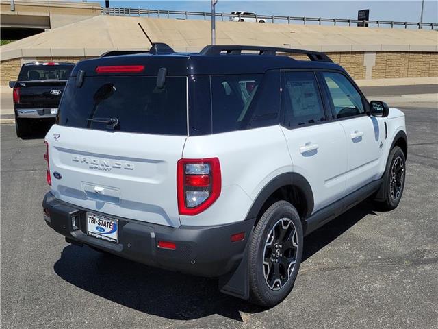 new 2025 Ford Bronco Sport car, priced at $39,595