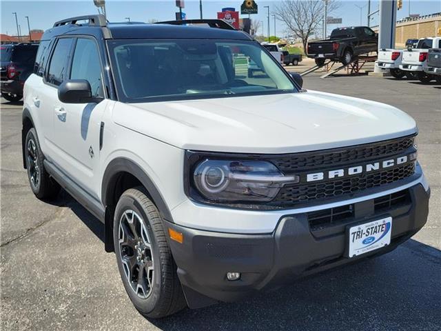 new 2025 Ford Bronco Sport car, priced at $39,595