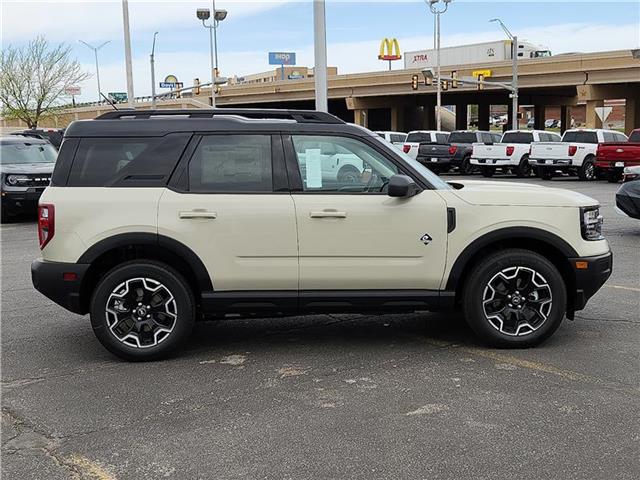 new 2025 Ford Bronco Sport car, priced at $39,875