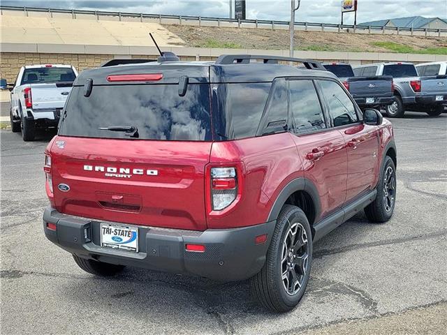 new 2025 Ford Bronco Sport car, priced at $39,975