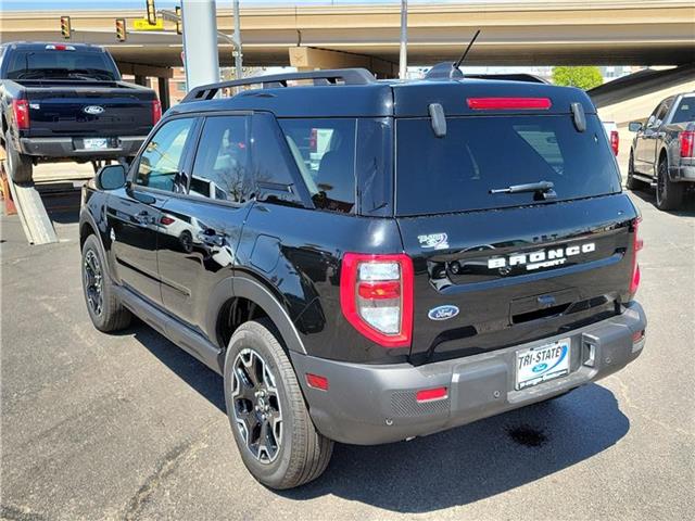 new 2025 Ford Bronco Sport car, priced at $39,670