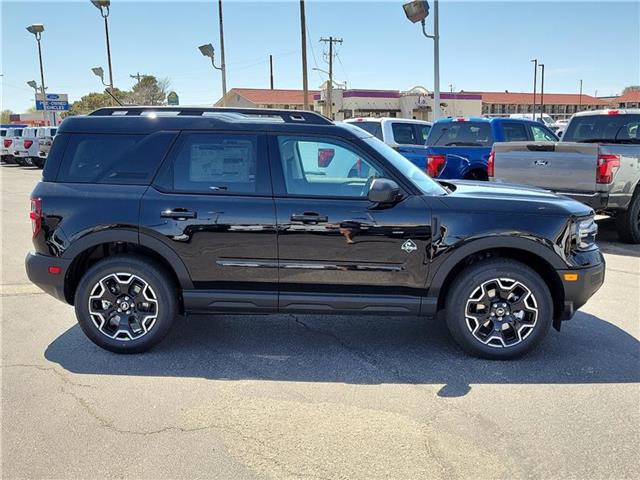 new 2025 Ford Bronco Sport car, priced at $39,670