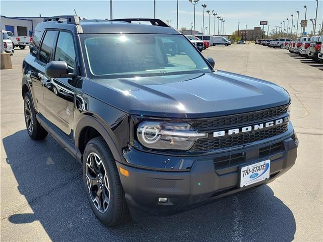 new 2025 Ford Bronco Sport car, priced at $39,670