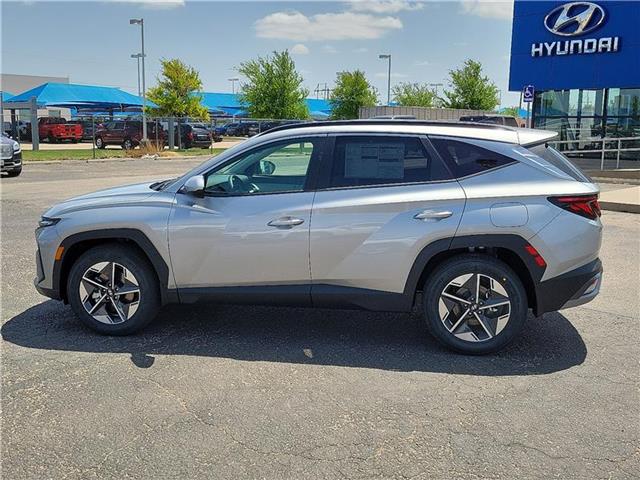 new 2025 Hyundai Tucson car, priced at $35,275