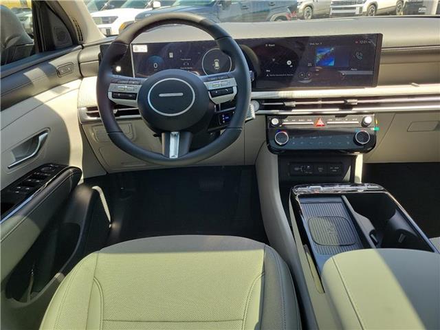 new 2025 Hyundai Tucson car, priced at $43,195