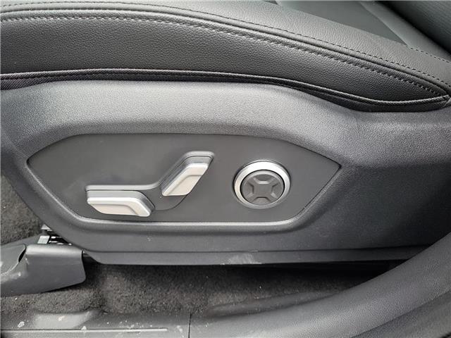 new 2025 Hyundai Santa Fe HEV car, priced at $49,679