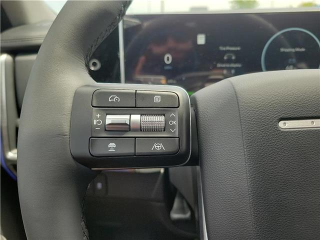 new 2025 Hyundai Santa Fe HEV car, priced at $51,680