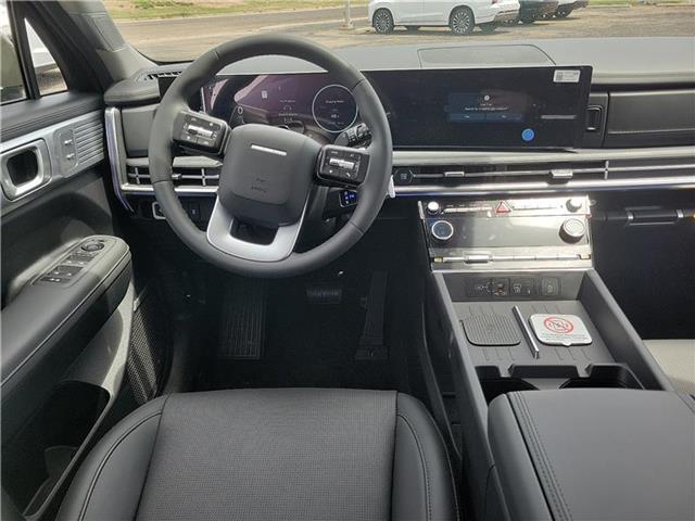 new 2025 Hyundai Santa Fe HEV car, priced at $51,680
