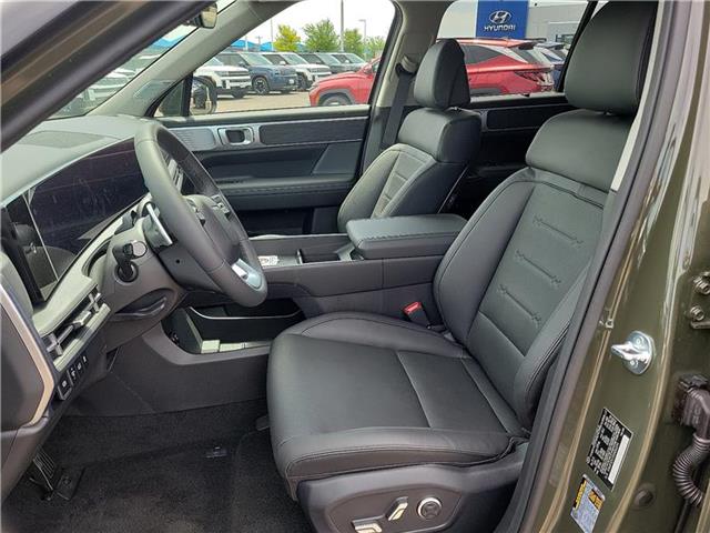 new 2025 Hyundai Santa Fe HEV car, priced at $51,680