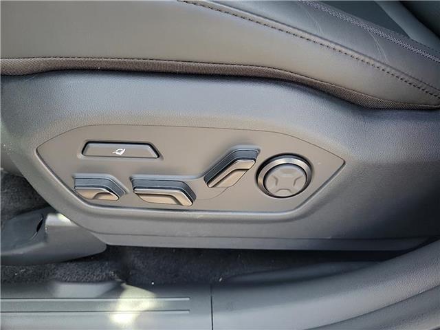 new 2025 Hyundai Santa Fe car, priced at $52,305
