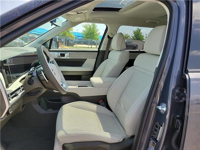 new 2025 Hyundai Santa Fe car, priced at $51,620
