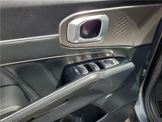 used 2021 Kia Sorento car, priced at $23,300