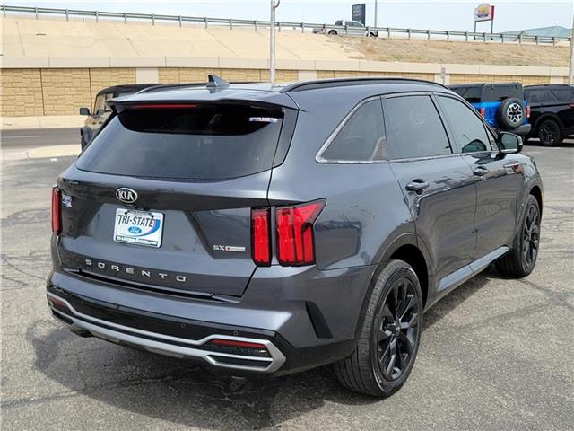 used 2021 Kia Sorento car, priced at $23,300