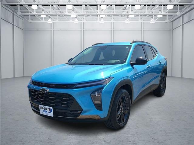 used 2025 Chevrolet Trax car, priced at $30,650