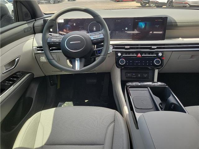 new 2025 Hyundai Tucson Hybrid car, priced at $45,335