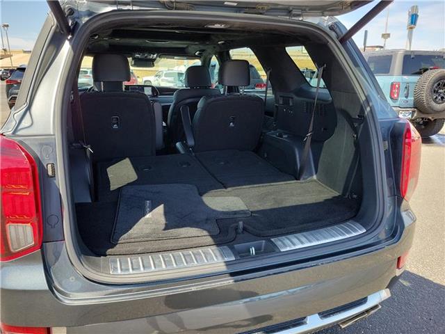 used 2022 Hyundai Palisade car, priced at $38,125