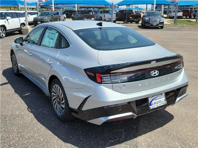 new 2025 Hyundai Sonata Hybrid car, priced at $35,620