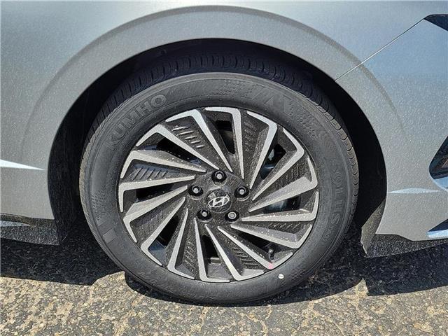 new 2025 Hyundai Sonata Hybrid car, priced at $35,620