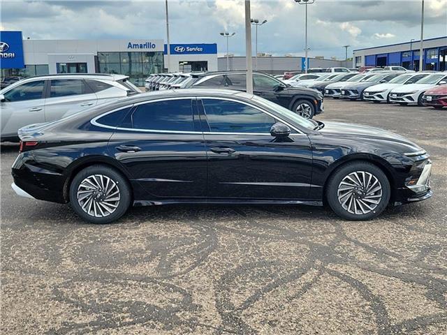 new 2025 Hyundai Sonata Hybrid car, priced at $35,620