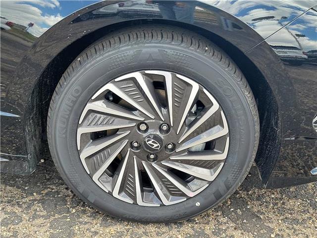 new 2025 Hyundai Sonata Hybrid car, priced at $35,620
