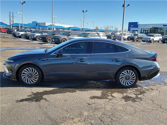 used 2024 Hyundai Sonata Hybrid car, priced at $29,999