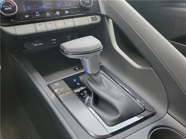 new 2025 Hyundai Elantra car, priced at $27,625