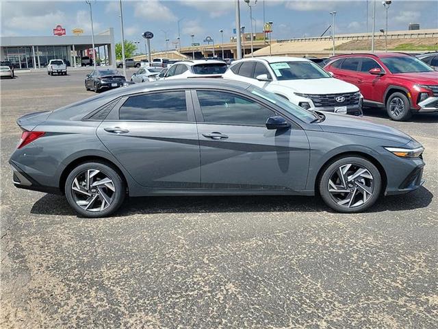 new 2025 Hyundai Elantra car, priced at $27,625