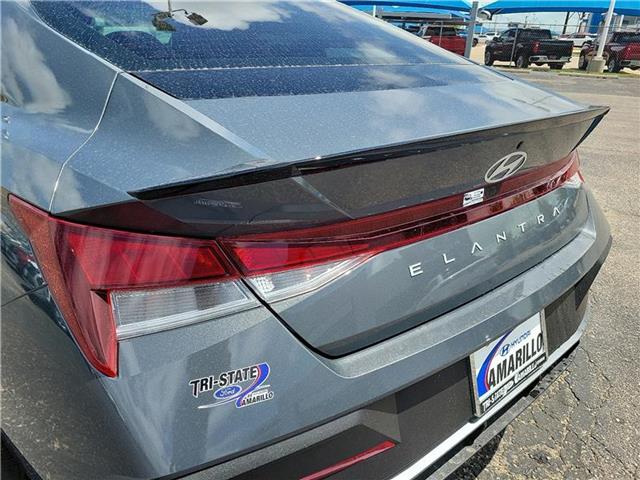 new 2025 Hyundai Elantra car, priced at $27,625