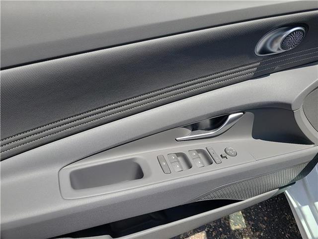 new 2025 Hyundai Elantra car, priced at $28,115
