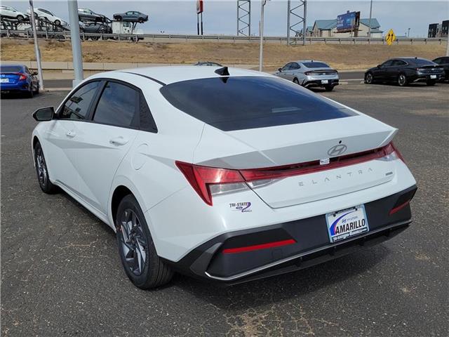 new 2025 Hyundai Elantra HEV car, priced at $30,120