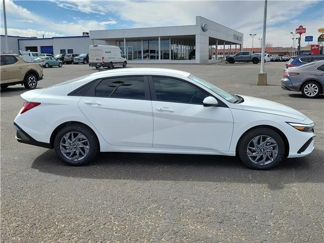 new 2025 Hyundai Elantra HEV car, priced at $30,120