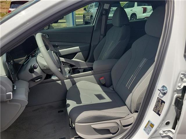 new 2025 Hyundai Elantra HEV car, priced at $32,295