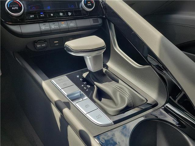 new 2025 Hyundai Elantra HEV car, priced at $32,295