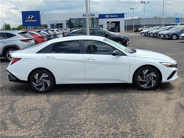 new 2025 Hyundai Elantra HEV car, priced at $32,295