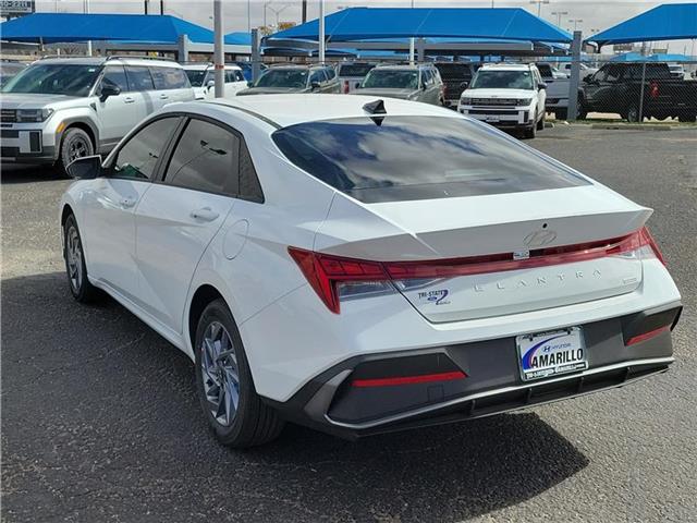 new 2025 Hyundai Elantra HEV car, priced at $30,175
