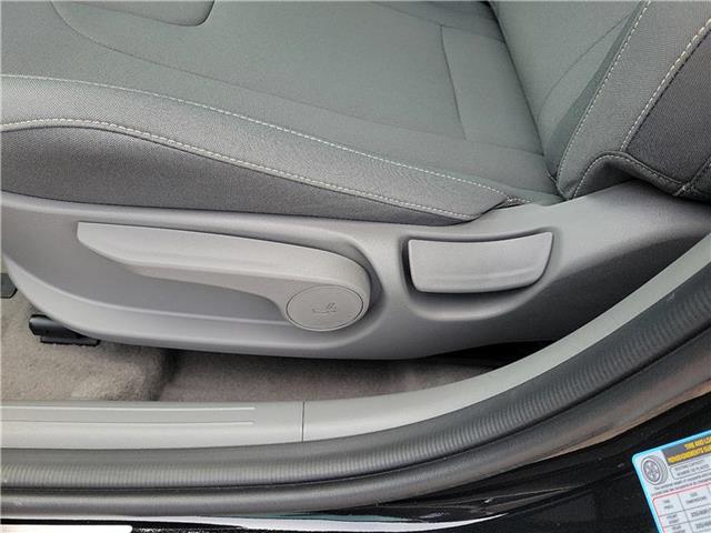 new 2025 Hyundai Elantra HEV car, priced at $31,775
