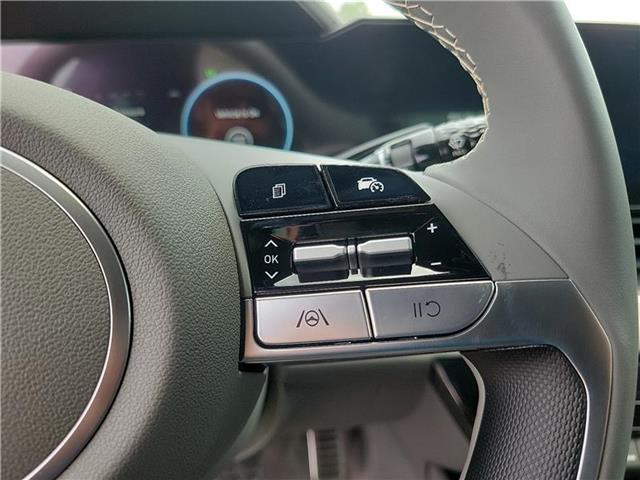 new 2025 Hyundai Elantra HEV car, priced at $31,775